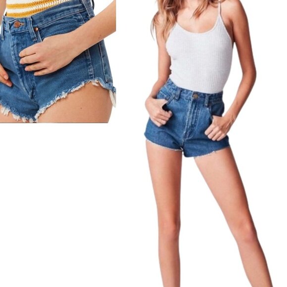 BDG Fringed Hem Jean Shorts Cut Off Denim Hot Pants Cheeky Super High-Rise 27 - Picture 1 of 10
